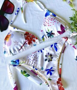 Watercolor flowers_Sixta Bikinis